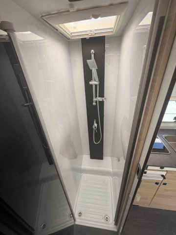 Challenger 250 Break Edition - Photo 8