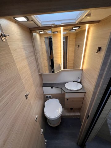 Challenger 337 Etape Edition - Photo 9