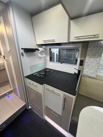 Notin Almeria CF - Photo 5