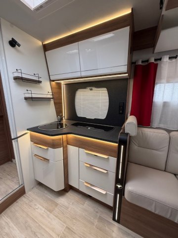 Pilote P 696 D Essentiel - Photo 6