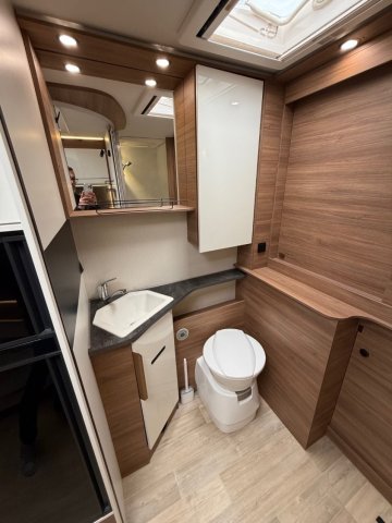 Pilote P 696 D Essentiel - Photo 8