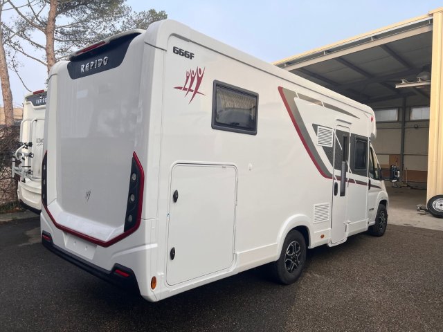 Rapido 666 F - Photo 2