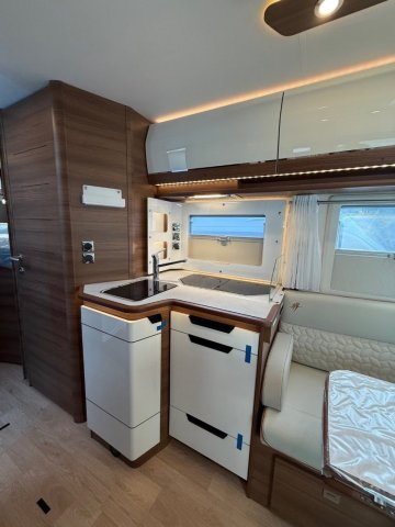 Rapido 8066 DF - Photo 5