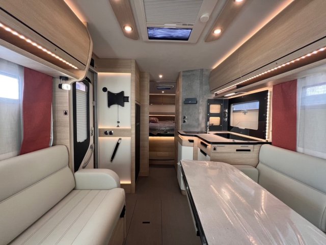 Rapido 896 F - Photo 4