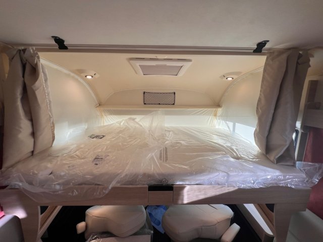 Rapido 896 F - Photo 10