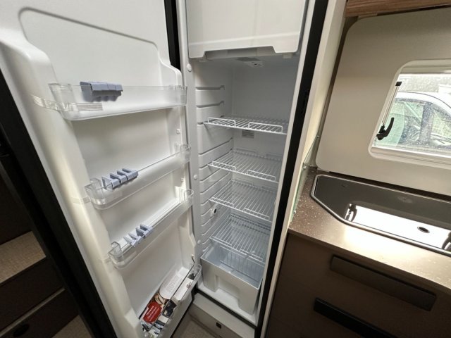 Burstner Lyseo Td 690 B66 G - Photo 8