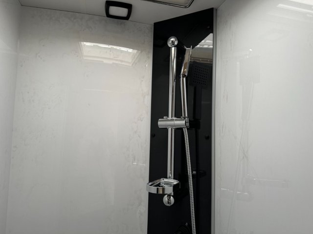 Challenger 380 Break Edition - Photo 9