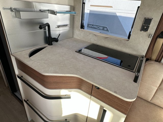 Fleurette Discover 71 LMF Edition Wellness - Photo 6