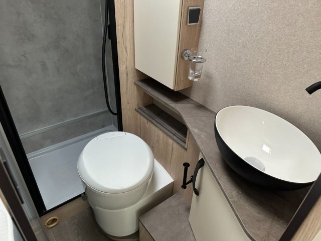 Florium Baxter 64 LDF - Photo 4