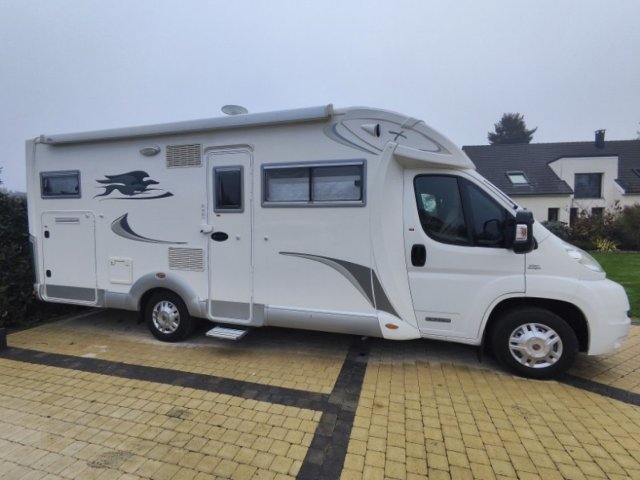 Laika X 715 R - Photo 2