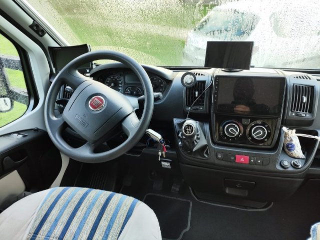 Laika X 715 R - Photo 19