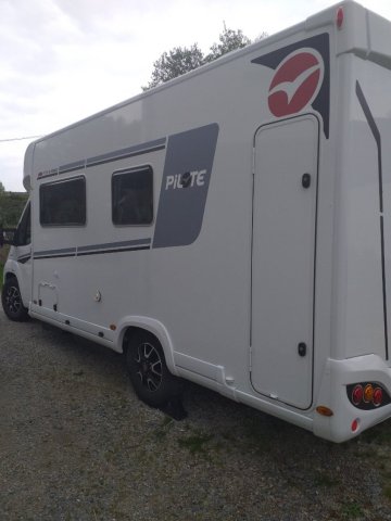 Achat Pilote P 696 D Evidence Occasion