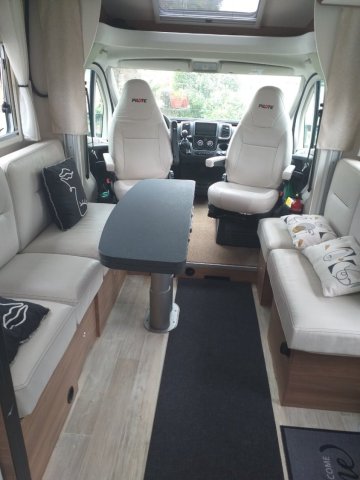 Pilote P 696 D Evidence - Photo 2