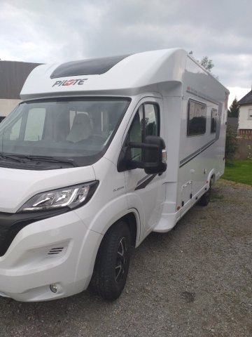 Pilote P 696 D Evidence - Photo 5