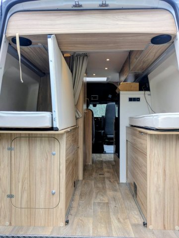 Hymer Camper Vans / Hymercar Grand Canyon S - Photo 5