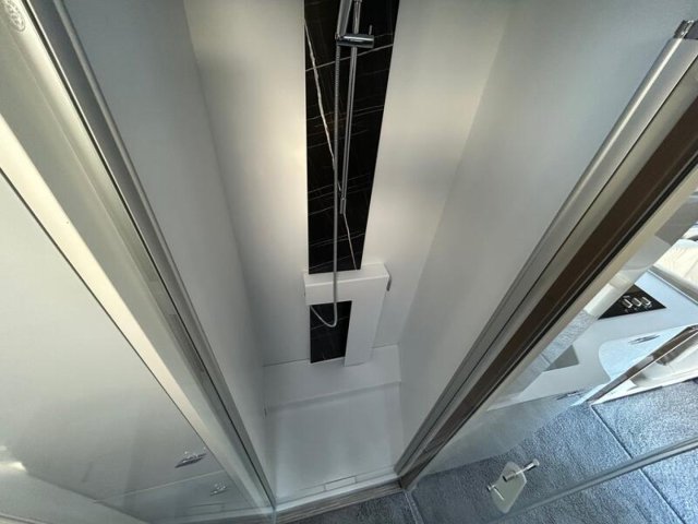 Burstner Elegance I 910 G 2024 - Photo 7