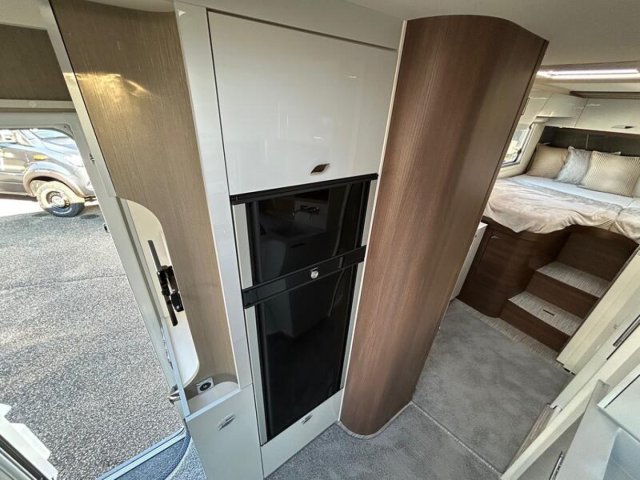 Burstner Elegance I 910 G 2024 - Photo 13