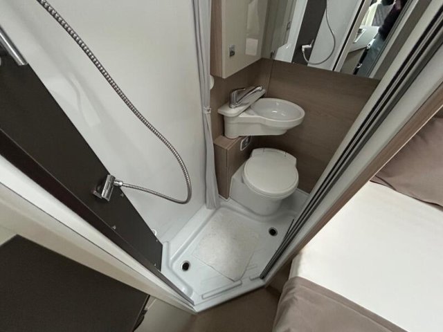 Burstner Lineo T 569 - Photo 6