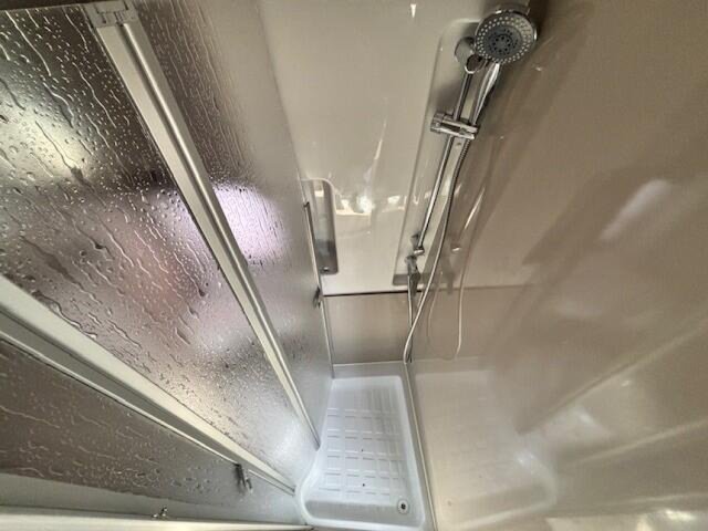 Challenger V114 Road Edition VIP - Photo 8