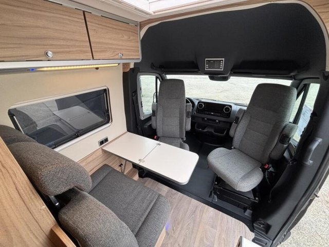 Hymer Camper Vans / Hymercar Grand Canyon S 4x4  v6 - Photo 3