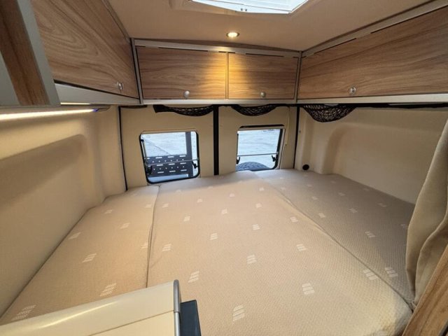 Hymer Camper Vans / Hymercar Grand Canyon S 4x4  v6 - Photo 4