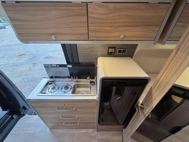 Hymer Camper Vans / Hymercar Grand Canyon S 4x4  v6 - Photo 6