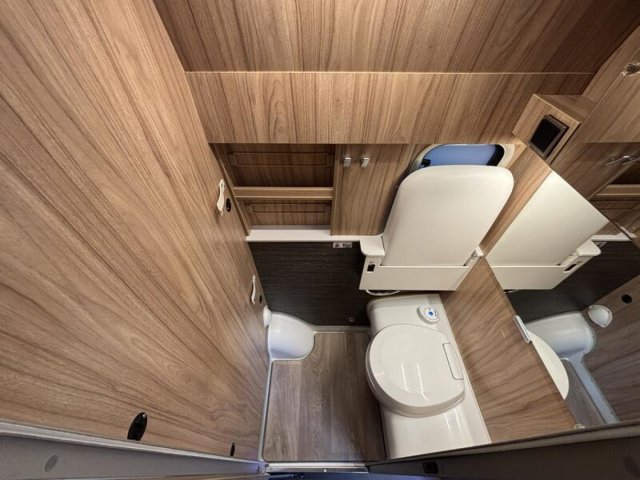 Hymer Camper Vans / Hymercar Grand Canyon S 4x4  v6 - Photo 7