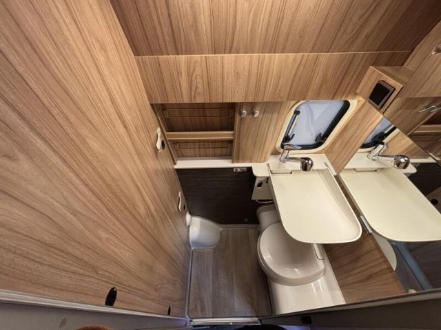 Hymer Camper Vans / Hymercar Grand Canyon S 4x4  v6 - Photo 8