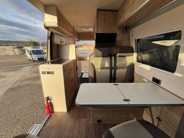Hymer Camper Vans / Hymercar Grand Canyon S - Photo 4