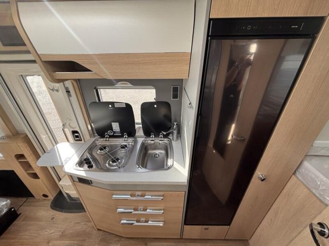 Hymer Classe-B ModernComfort I 580 bmc - Photo 6