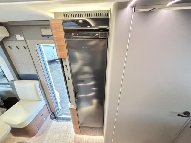 Hymer Classe-B ModernComfort I 680 b-mc - Photo 7