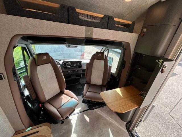 Hymer Venture S 4x4 - Photo 8