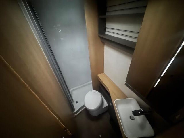 LMC Tourer Lift H 630 h630 - Photo 4