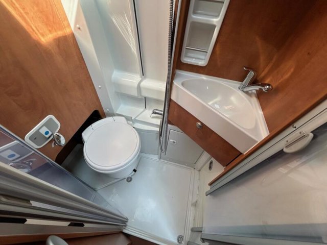 Malibu Fourgon Van 640 le - Photo 3