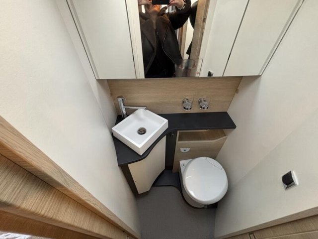 Rapido 866 F 2025 - Photo 10