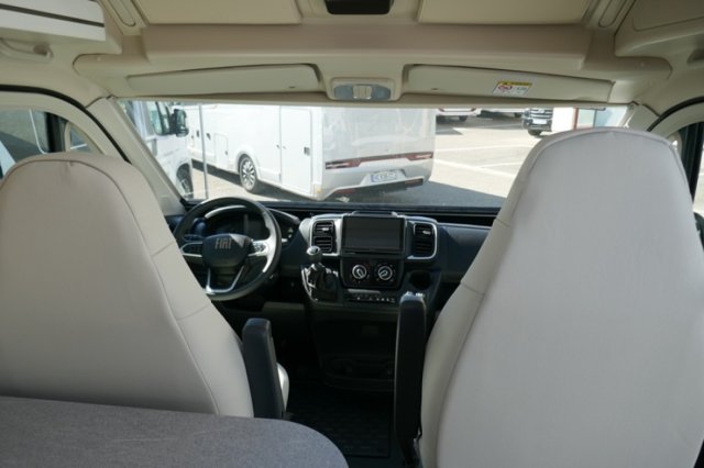 Mc Louis Menfys Van 3 Signature - Photo 7