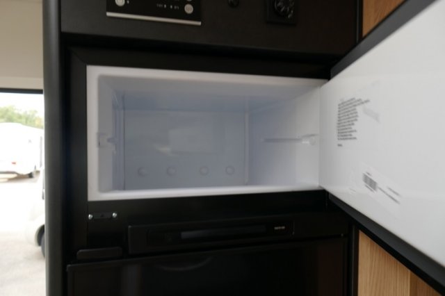 Sunlight I 67 S I67 - Photo 12