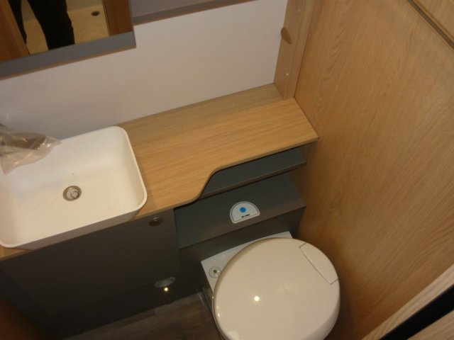 LMC Tourer T 720 LIFT - Photo 8