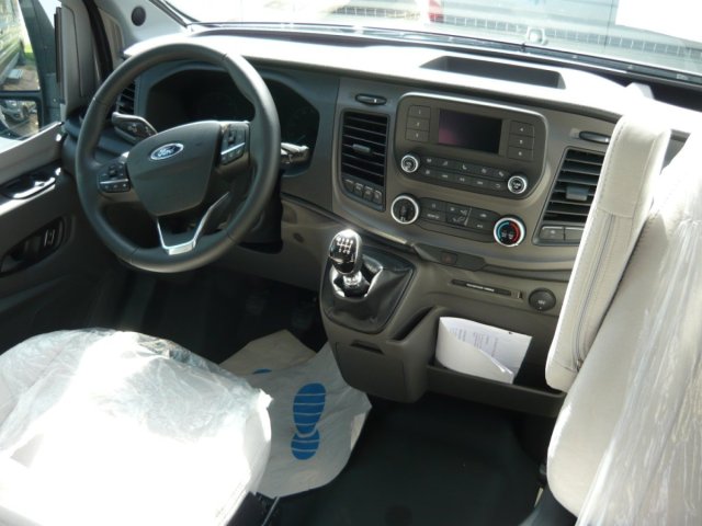 LMC Innovan 590 - Photo 19