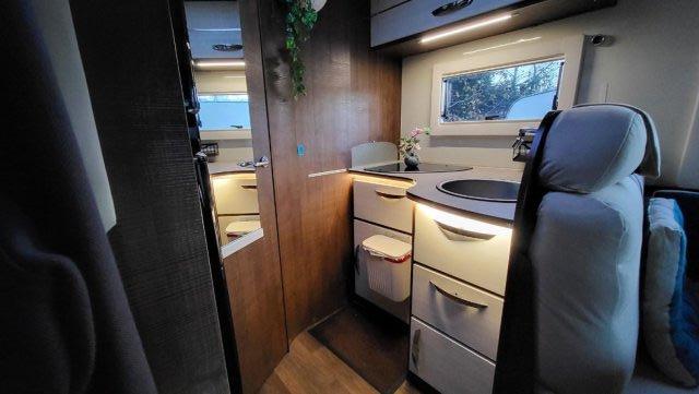 Mc Louis MC4 32 - Photo 17