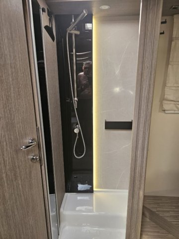 Eden Camp H 745 GLC - Photo 11