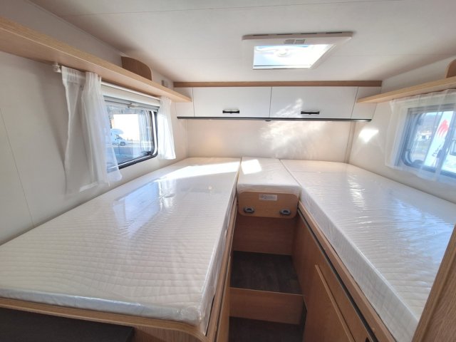 Sunlight V 66 Adventure Edition - Photo 7