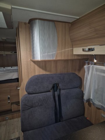 Pilote Aventura A 705 AG - Photo 8