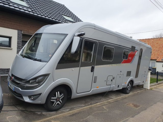 Burstner Ixeo IT 740 Occasion