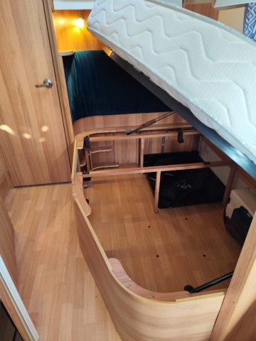 Bailey Unicorn Valencia - Photo 14