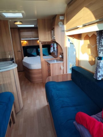 Bailey Unicorn Valencia - Photo 15