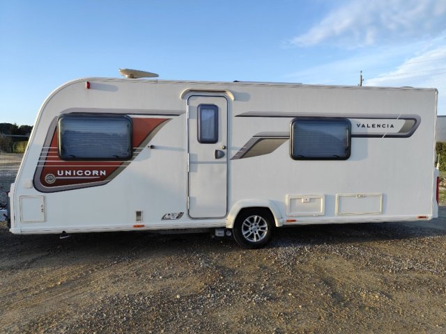 Bailey Unicorn Valencia - Photo 22