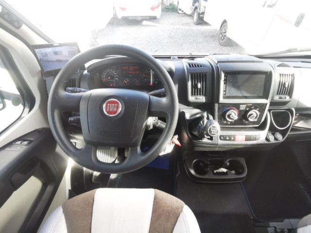 Autostar Prestige P 720 LC PRIVILEGE - Photo 5