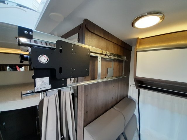 Benimar Yrteo 840 Y - Photo 10