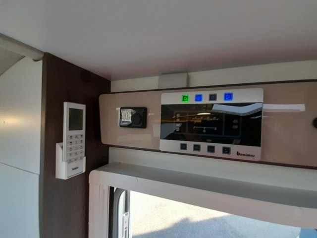 Benimar Yrteo 840 Y - Photo 21